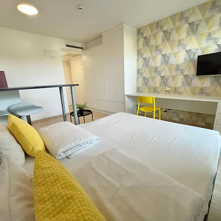 Апартаменти Starter 24 *