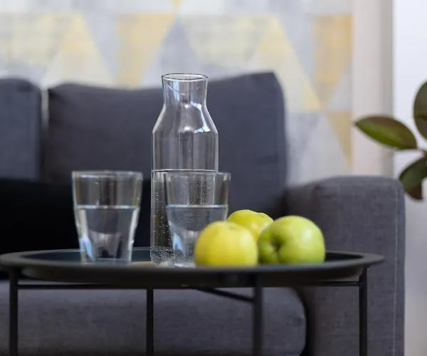 דירה Starter 24 *