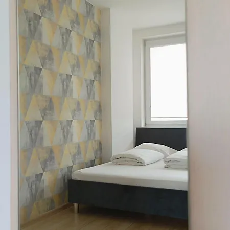 Starter 24 Apartament
