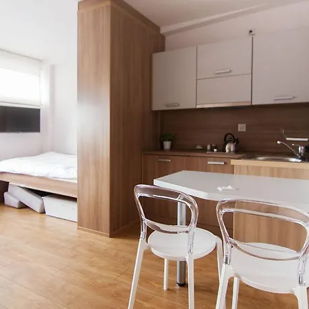 Apartament Starter 24 *