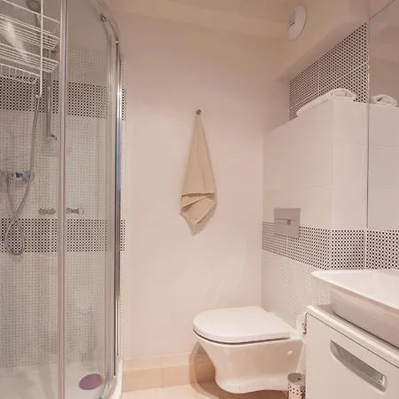Starter 24 Apartament