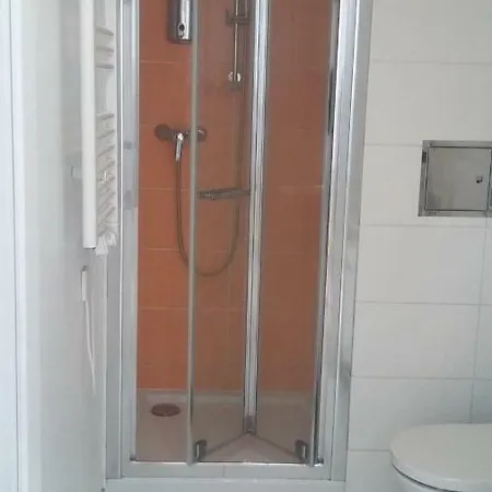 Starter 24 Apartament